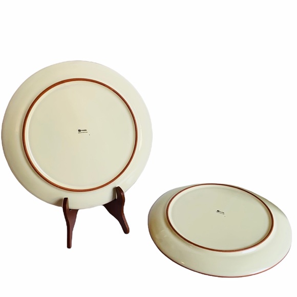 2 Molde (Portugal) Rust Terra Cotta Trim Plates - Picture 3 of 6